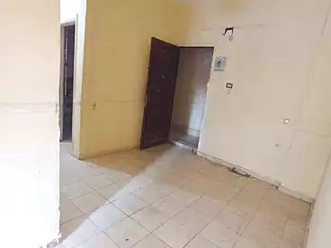 Apartments For sale in Ismael Kamel St., Helwan El Sharkeya, 90 sqm