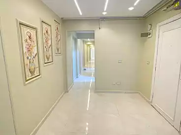 Apartments For sale in Gamal Abd El Nasir St, Sidi Beshr Bahri, 155 sqm