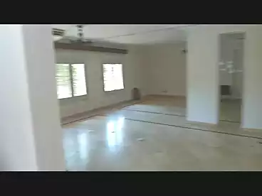 فلل للإيجار في شارع 4، الحي الخامس، 250 متر