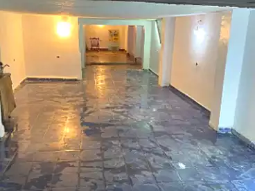 Commercial For sale in El Khalafwai, Shoubra, 150 sqm
