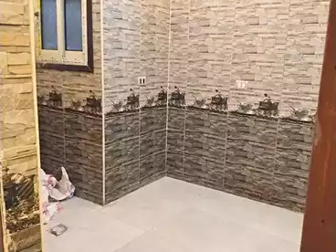 شقق للبيع في اللبيني، فيصل، 100 متر