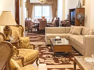 شقق للبيع في شارع هليوبوليس، كامب شيزار، 155 متر