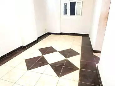Administrative For rent in Schutz, Alexandria, 120 sqm