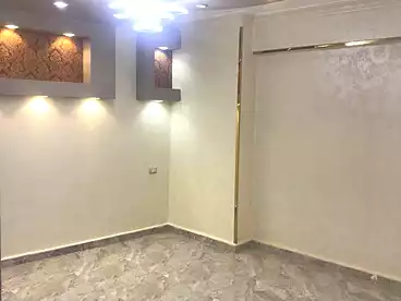 شقق للبيع في شارع المجزر الالي، اللبيني، 170 متر
