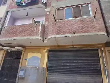 Building For sale in El Teroli St., Madinat El Salam, 120 sqm