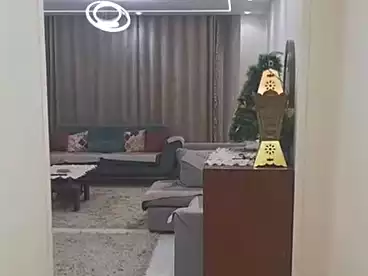شقق للبيع في اللبيني، فيصل، 130 متر