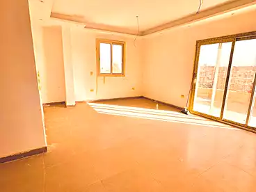 Apartments For sale in Area 1, Eighth Neighborhood, 180 sqm