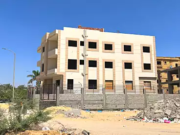 شقق للبيع في شارع الشهيد محمد عبد اللطيف الشيمي، القرية السياحية الأولى، 165 متر