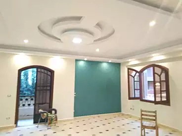 Villas For sale in Neighborhood 8th, West Somid, 720 sqm