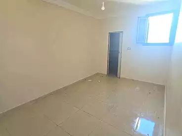 Apartments For sale in Gamal Abd El Nasir St, Sidi Beshr Bahri, 130 sqm
