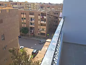سكني للبيع في شارع الشهيد عبدالعزيز عاطف، المجاورة السابعة، 155 متر