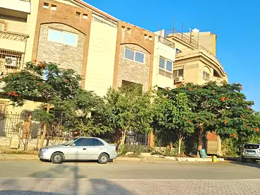 شقق للبيع في شارع الجزيرة، المستثمرين الجنوبية، 350 متر