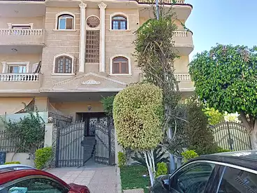 Residential For sale in Ahmed Okasha St., Dr, 200 sqm