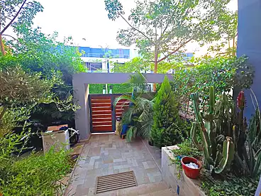 Villas For sale in Azailya Compound - Sodic East, SODIC East Compound, 220 sqm