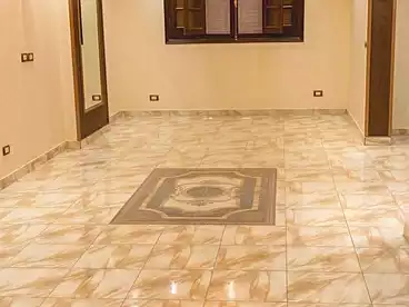 شقق للبيع في شارع المجزر الالي، اللبيني، 275 متر