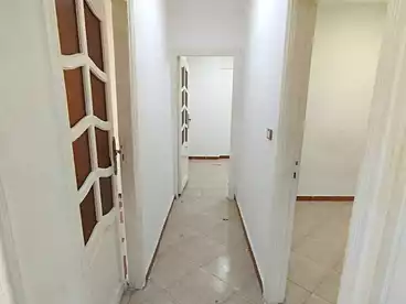 شقق للبيع في الفلكي، السيوف، 100 متر
