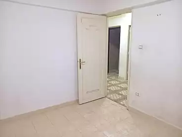 شقق للإيجار في الكيلو 21، العجمي، 100 متر