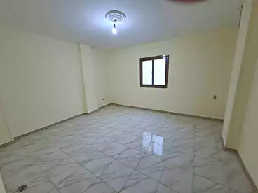 عقارات للإيجار في طريق كعبيش، فيصل، 100 متر