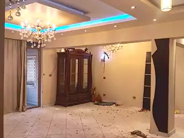 شقق للبيع في المجاورة الثامنة، 15 مايو، 176 متر