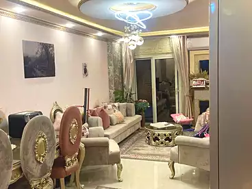 شقق للبيع في شارع ولي العهد، حدائق القبة، 180 متر