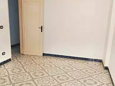 Apartments For rent in Iskandar Ibrahim St., Miami, 140 sqm