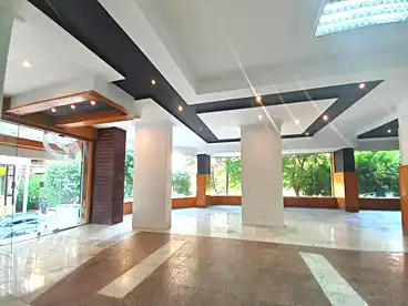 Shops For sale in Abbas El Akad St., Ninth Neighborhoods, 550 sqm