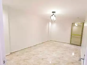 شقق للبيع في شارع اسكندر إبراهيم، ميامي، 200 متر