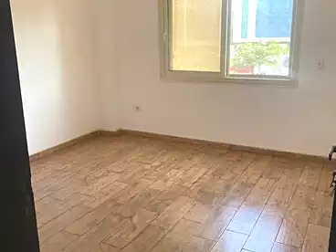 Apartments For sale in Abo El Hawl 3, Gardenia Heights - Abo El Hawl, 180 sqm