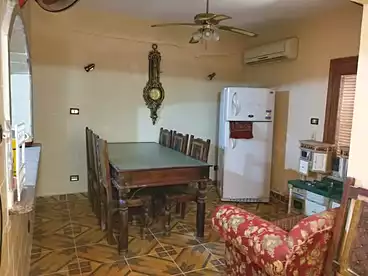 فلل للبيع في بيانكي، البيطاش، 400 متر