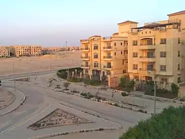 شقق للبيع في المنطقة العمرانية الثانية، 6 أكتوبر، 250 متر