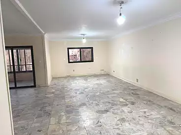 شقق للبيع في شارع مكرم عبيد، مدينة نصر، 200 متر