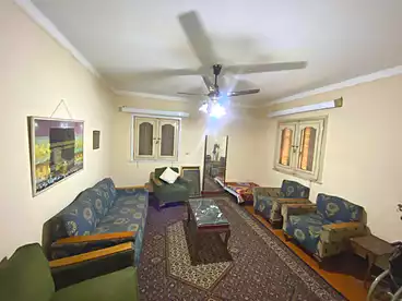 شقق للبيع في شارع محيي الدين ابو العز، الدقي، 200 متر