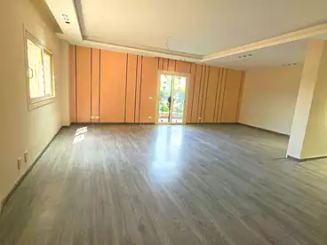 Apartments For rent in Abou Obaida Ibn El-Garah St., El Yasmeen 5, 200 sqm