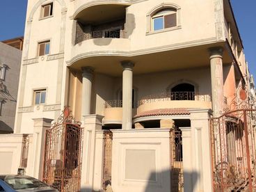 listing-image