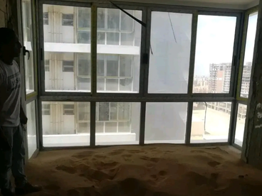 شقه للبيع مساحه 154 نصف تشطيب استلام فوري بدجله تاورز معمار المرشدي
