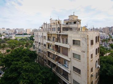 listing-image