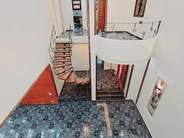 listing-image