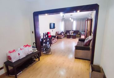 listing-image