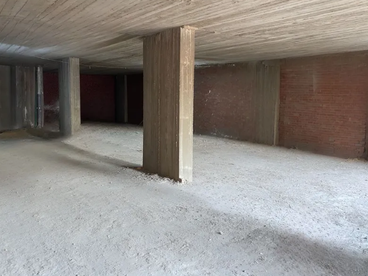 listing-image