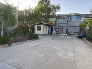 listing-image