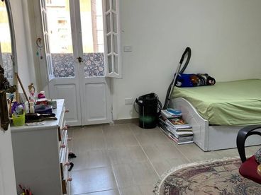 listing-image