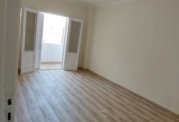 listing-image