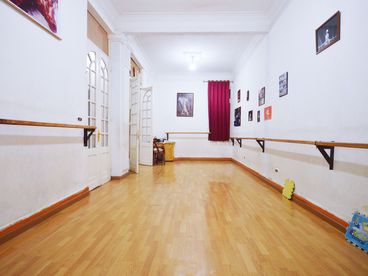 listing-image