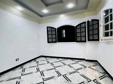 شقه للبيع بشاطئ النخيل