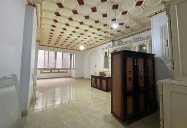 listing-image