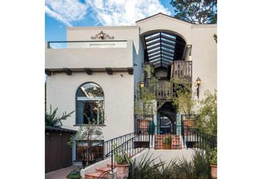 listing-image