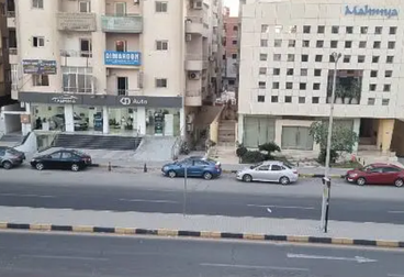 listing-image