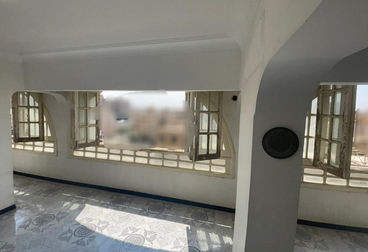 listing-image