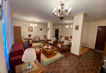 listing-image