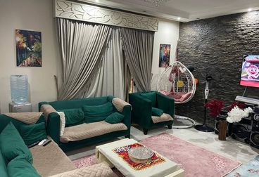 شقة للبيع في الهضبة الوسطى 120متر